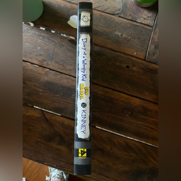 Diary of a Wimpy Kid, Old School by Jeff Kinney (Book 10) - Picture 2 of 3